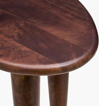 Surya Wagner WGNR-003 Brown / Furniture Detail