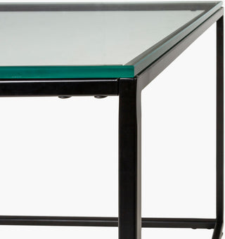 Surya Aryaa YAA-003 Clear / Black Furniture Corner Shot