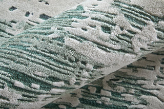 Feizy Zarah 8917F Green/White Area Rug Close Up 2