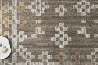Loloi Akina AK-01 Charcoal / Taupe Area Rug Close Up