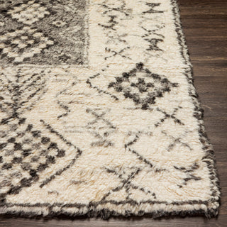 Surya Camille CME-2301 Area Rug Corner 