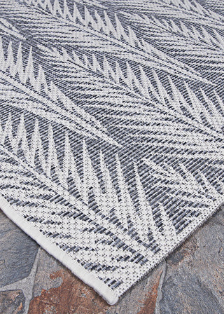 Couristan Marseille Le Pleine Gris Area Rug Close Up Image