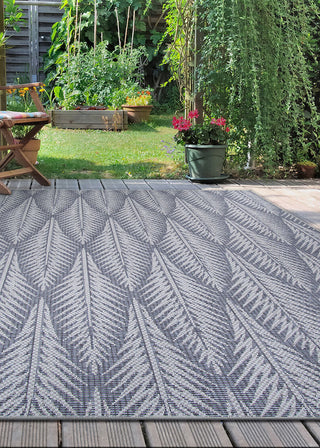 Couristan Marseille Le Pleine Gris Area Rug Lifestyle Image Feature