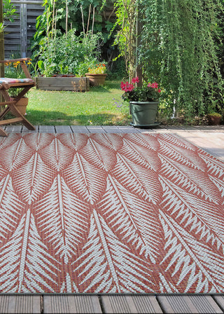 Couristan Marseille Le Pleine Cerise Area Rug Lifestyle Image Feature