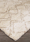 Couristan Bromley Pinnacle Ivory/Camel Area Rug Close Up Image