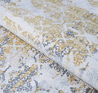 Couristan Calinda Grand Damask Gold/Silver/Ivry Area Rug Detail Image