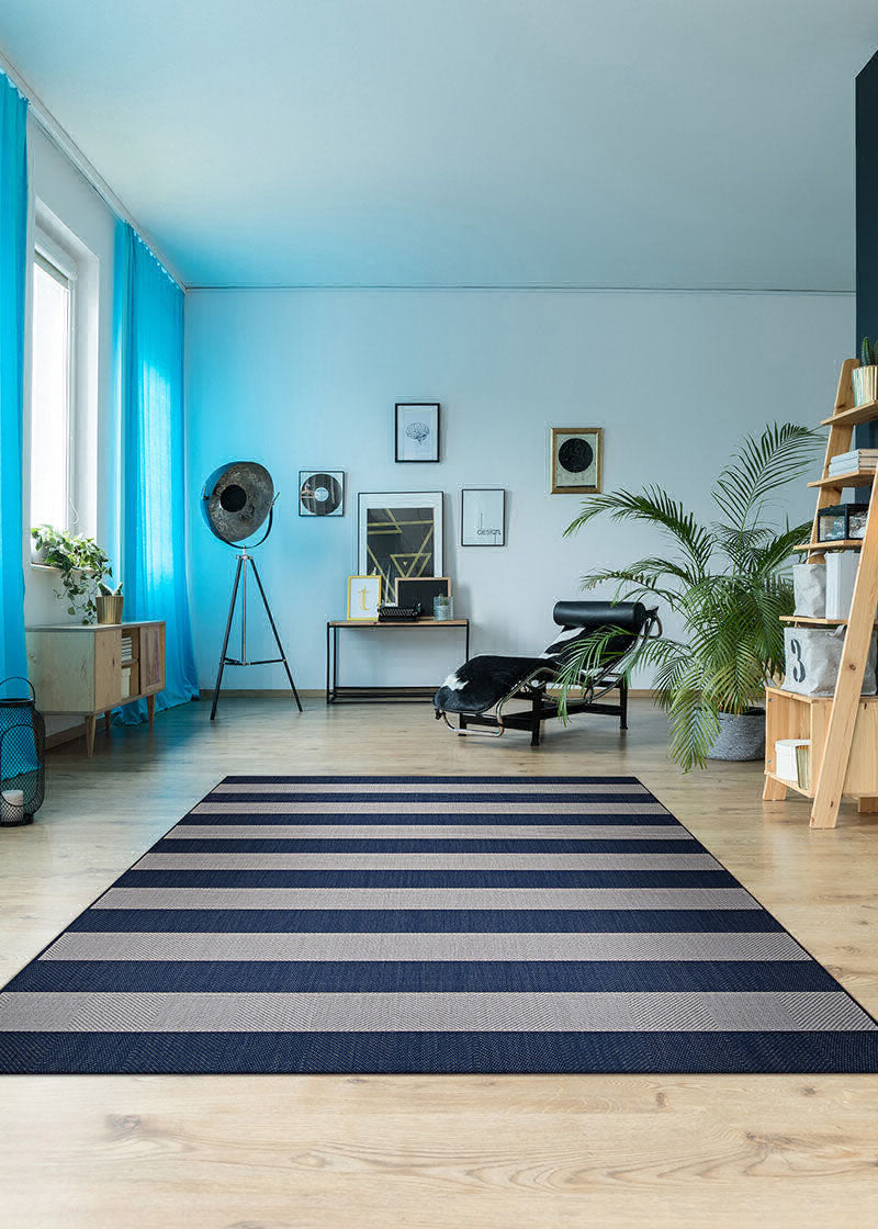 Couristan Afuera Yacht Club Midnight Blue/Ivory Area Rug Lifestyle Image Feature