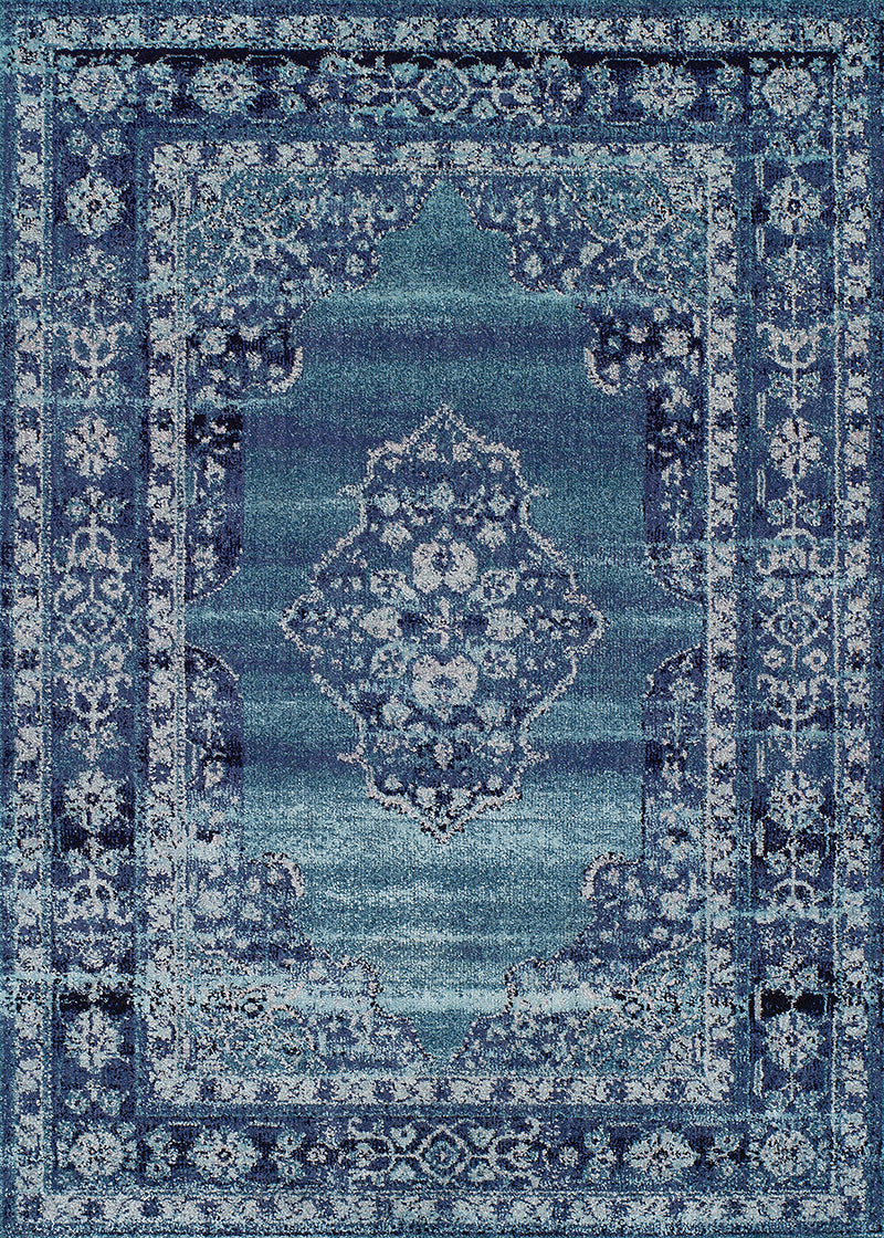 Couristan Vintage Center Medallion Robin's Egg/Aqua Area Rug