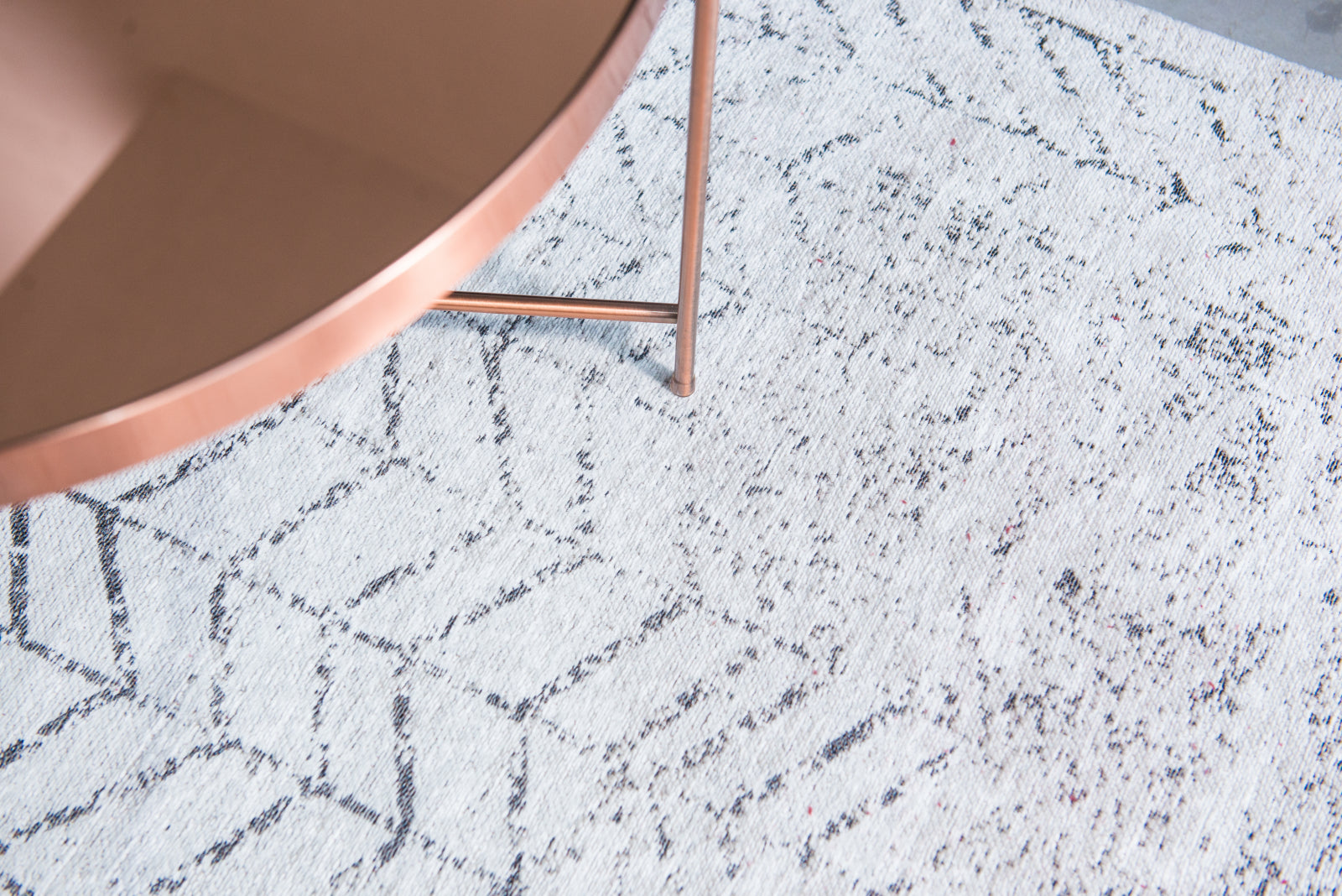 Louis de Poortere Mad Men Jacob's Ladder 8652 Black On White Area Rug ...