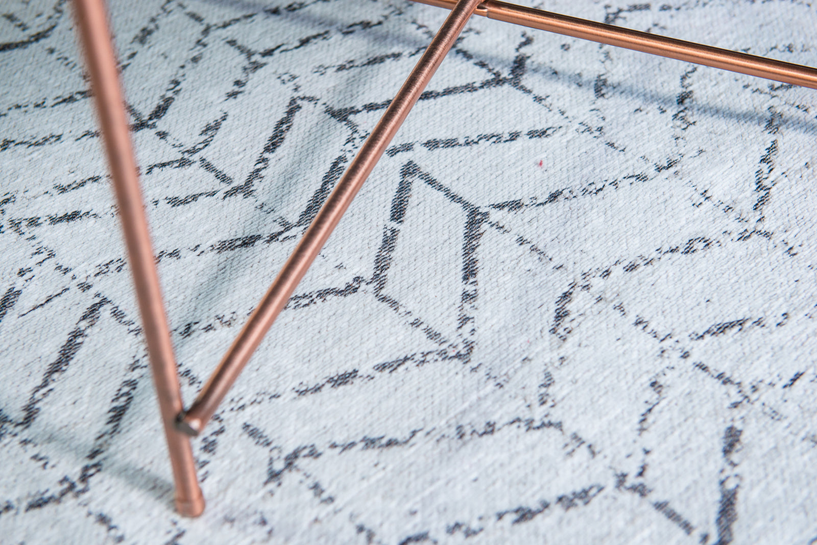 Louis de Poortere Mad Men Jacob's Ladder 8652 Black On White Area Rug ...