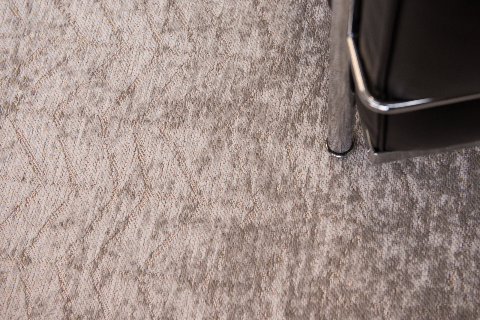 Louis de Poortere Mad Men Jacob's Ladder 8929 White Plains Area Rug ...