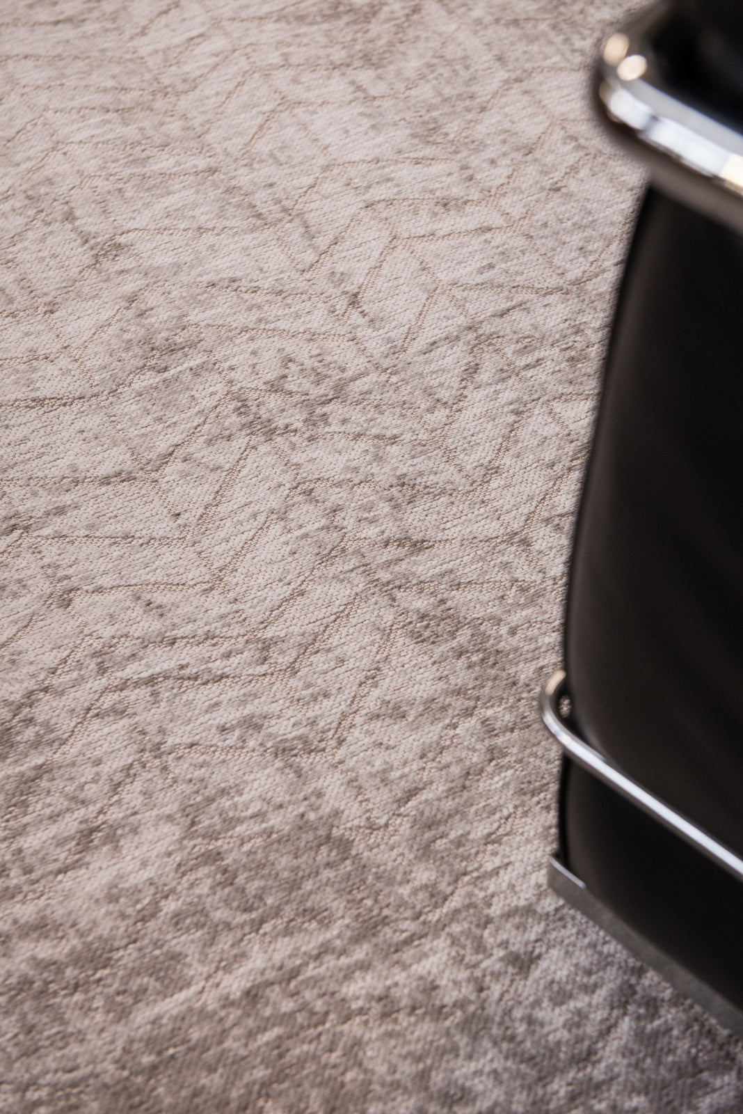 Louis de Poortere Mad Men Jacob's Ladder 8929 White Plains Area Rug ...