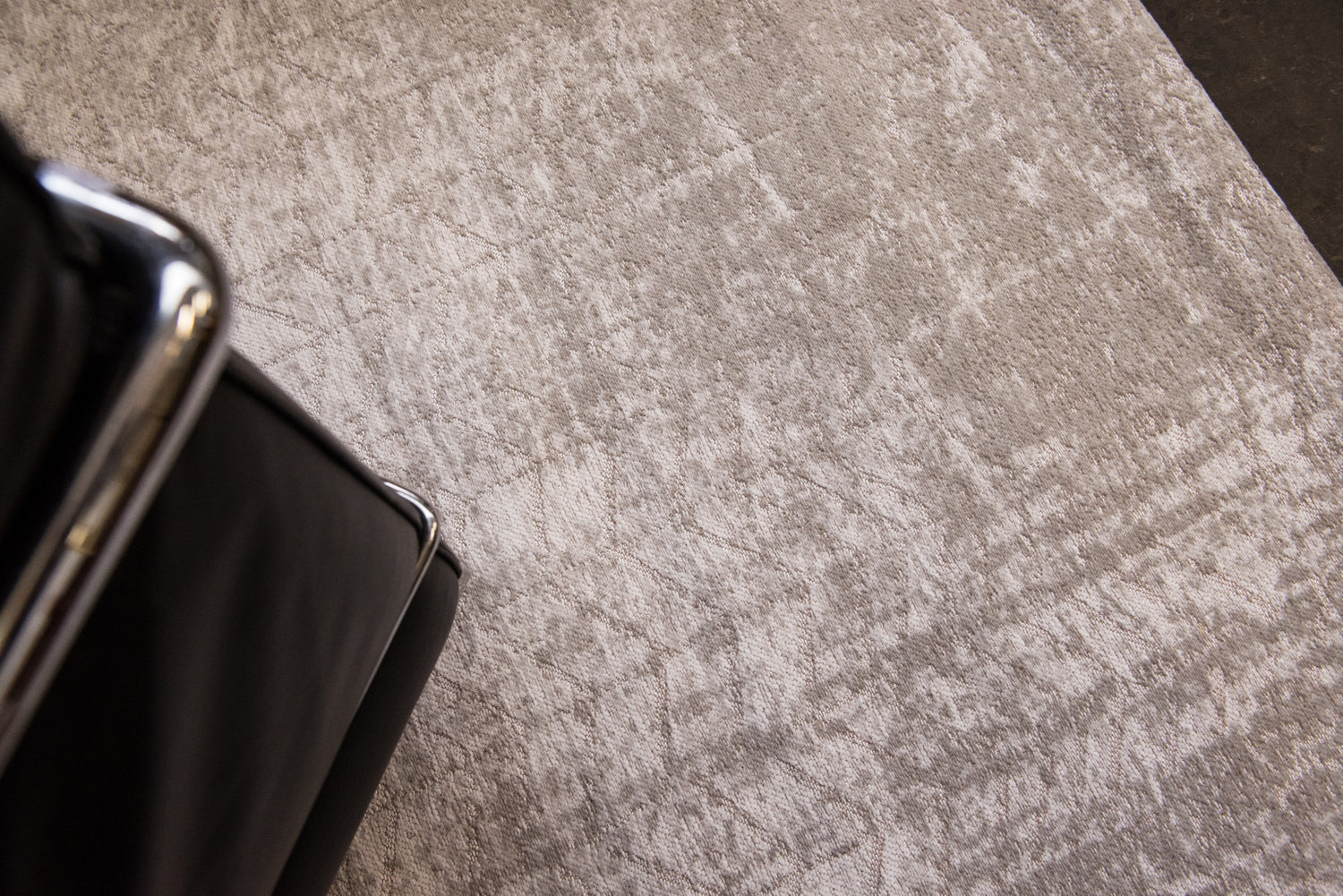 Louis de Poortere Mad Men Jacob's Ladder 8929 White Plains Area Rug ...