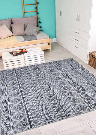 Couristan Cape Pensacola Aluminum Area Rug Lifestyle Image Feature