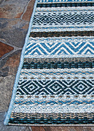 Couristan Cape Cobija Azul Area Rug Corner Image