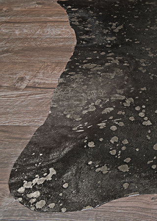 Couristan Chalet Moo-nstruck Black Area Rug Corner Image