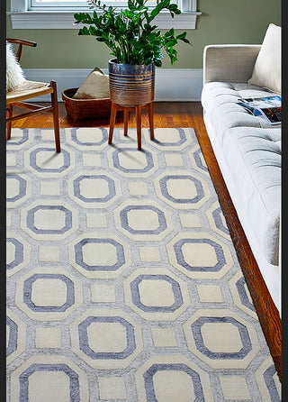 Bashian Tribeca A148-WV107 Ivory/Blue Area Rug Room Scene Feature