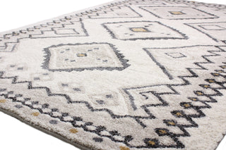 Bashian Aztec A162-BHA303 Area Rug