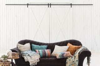 Loloi Abby T0015 Ivory/Grey Throw Room Feature