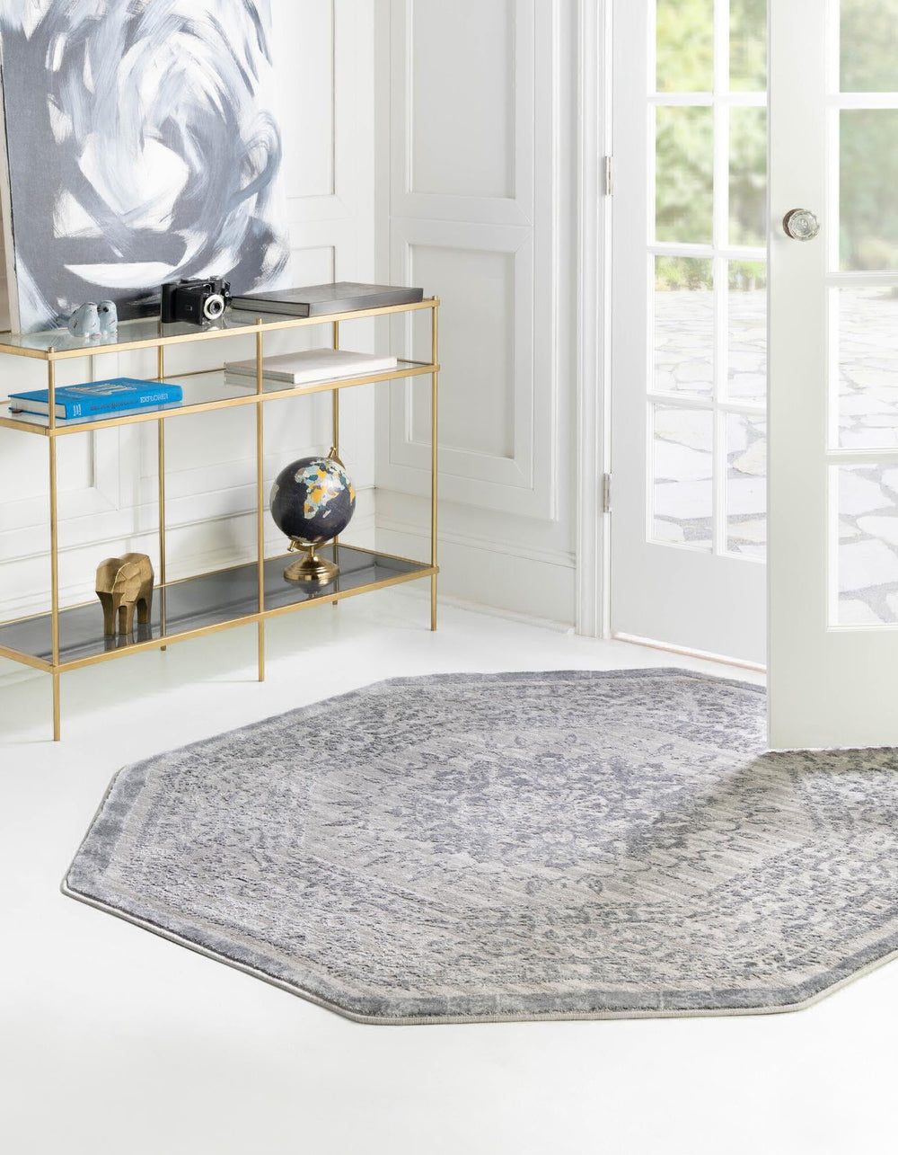 Unique Loom Aberdeen T-CHFD1 Gray Area Rug Octagon Lifestyle Image Feature