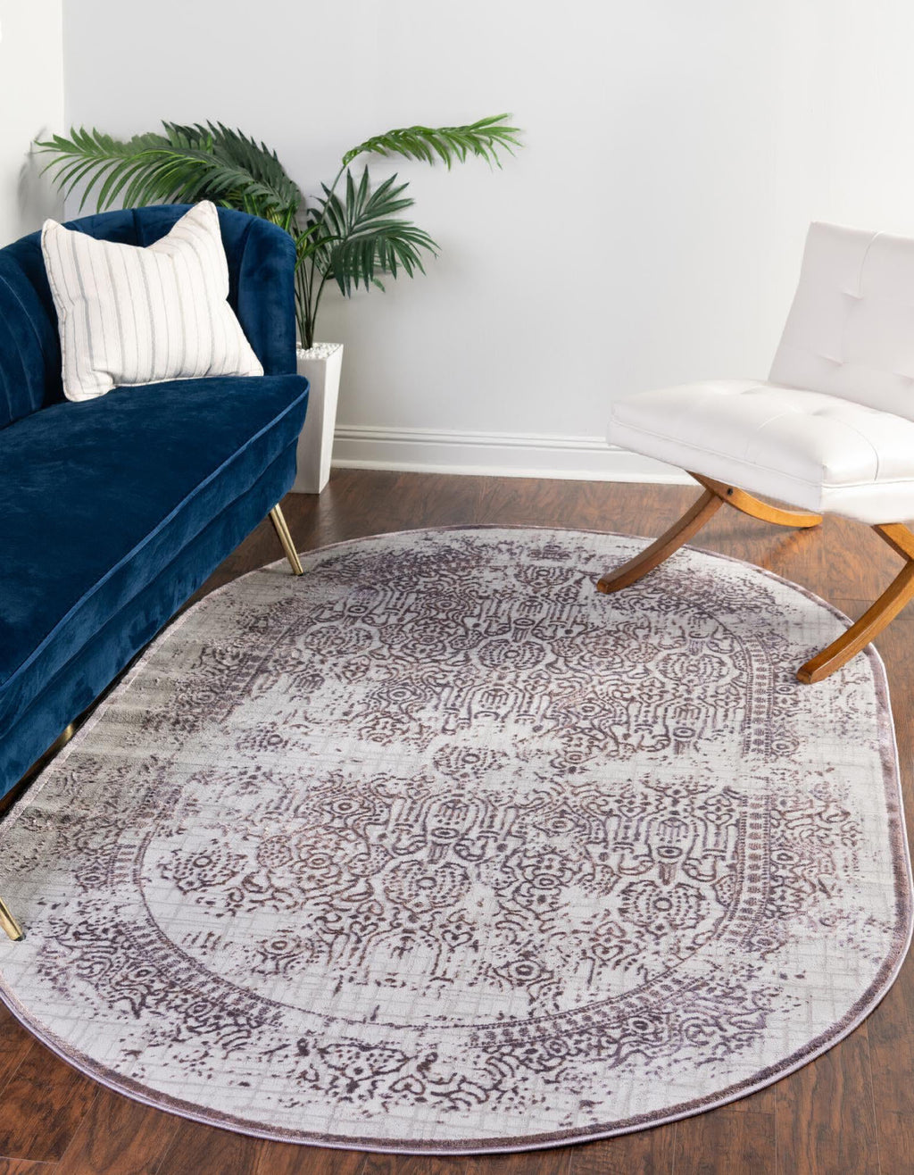 Unique Loom Aberdeen T-CHFD2 Violet Area Rug Oval Lifestyle Image Feature