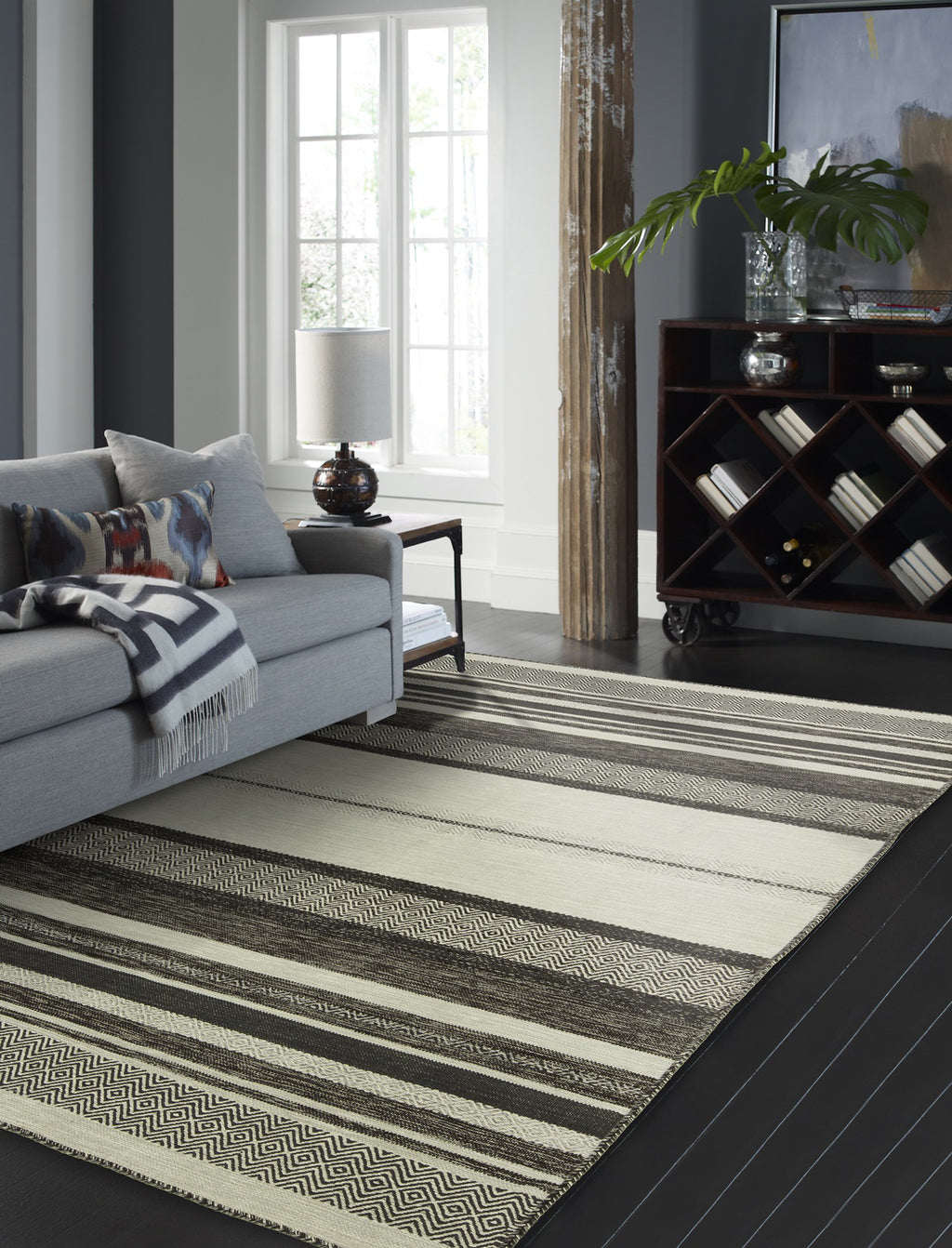 Kalaty Andes AD-622 Canyon Graphite Area Rug Room Image Feature