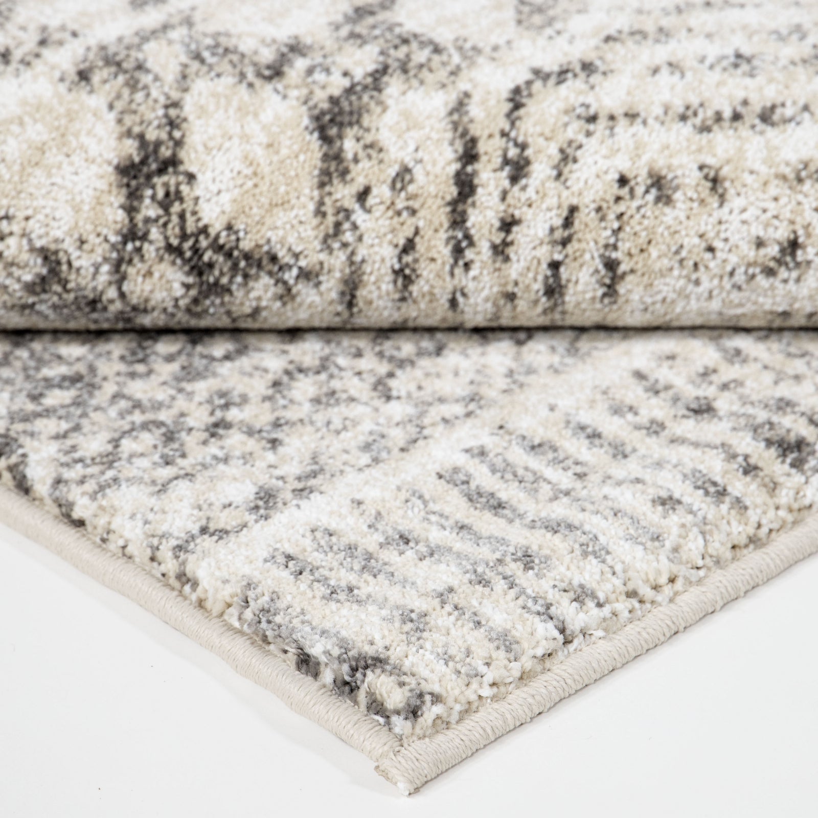 Orian Rugs Adagio Arrowhead Silverton Area Rug by Palmetto Living ...
