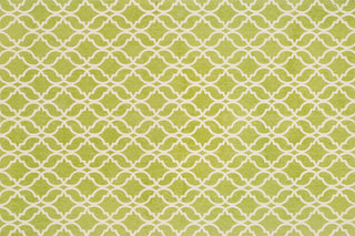 Loloi Geo GEO03 Apple Green / Ivory Area Rug aerial 5 x 7-6