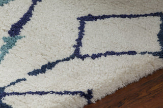 Chandra Arcon ARC-33700 Cream/Red/Blue/Black Area Rug Detail