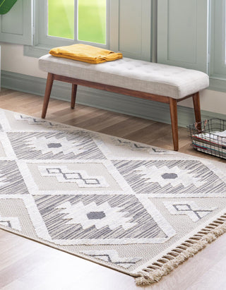 Unique Loom Arlo T-ARLO3 Sandy Beige Area Rug Rectangle Lifestyle Image