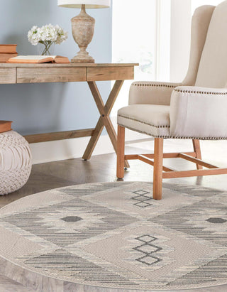 Unique Loom Arlo T-ARLO3 Sandy Beige Area Rug Round Lifestyle Image