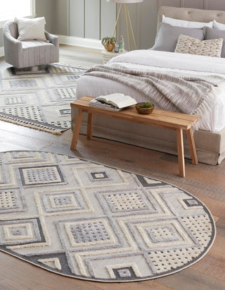 Unique Loom Arlo T-ARLO9 Sandy Beige Area Rug Oval Lifestyle Image