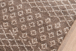 Momeni Atlas ATL-6 Brown Area Rug Closeup