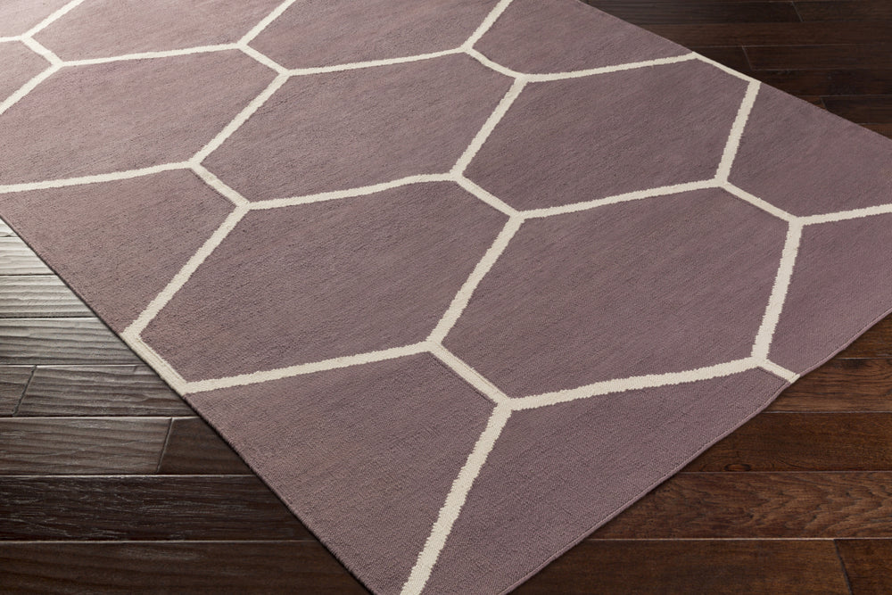 Surya Atrium ATM-3010 Area Rug Corner Shot Feature