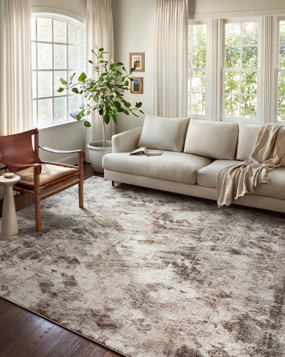 Loloi II Austen AUS-03 Natural/Mocha Area Rug Lifestyle Image Feature