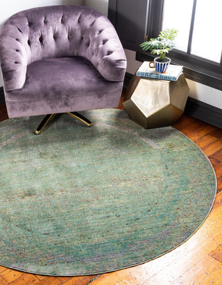 Unique Loom Austin T-E320C Green Area Rug Round Lifestyle Image