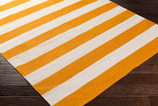 Artistic Weavers City Park Lauren AWCP3060 Area Rug Corner Shot Feature