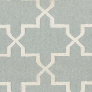 Artistic Weavers York Reagan Light Blue/Ivory Area Rug Swatch