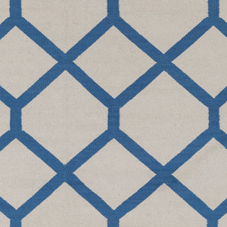 Artistic Weavers Vogue Elizabeth Royal Blue/Ivory Area Rug Swatch