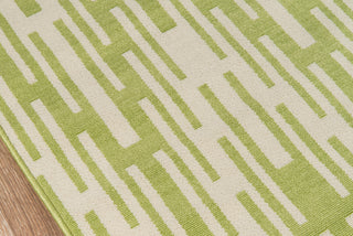 Momeni Baja BAJ-6 Green Area Rug Closeup