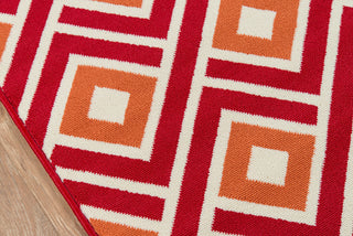 Momeni Baja BAJ-7 Red Area Rug Closeup