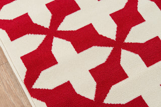 Momeni Baja BAJ12 Red Area Rug Close Up