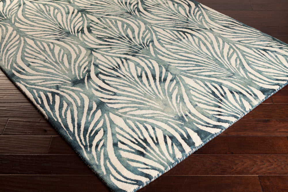 Surya Belladonna BDA-3006 Area Rug Corner Shot Feature