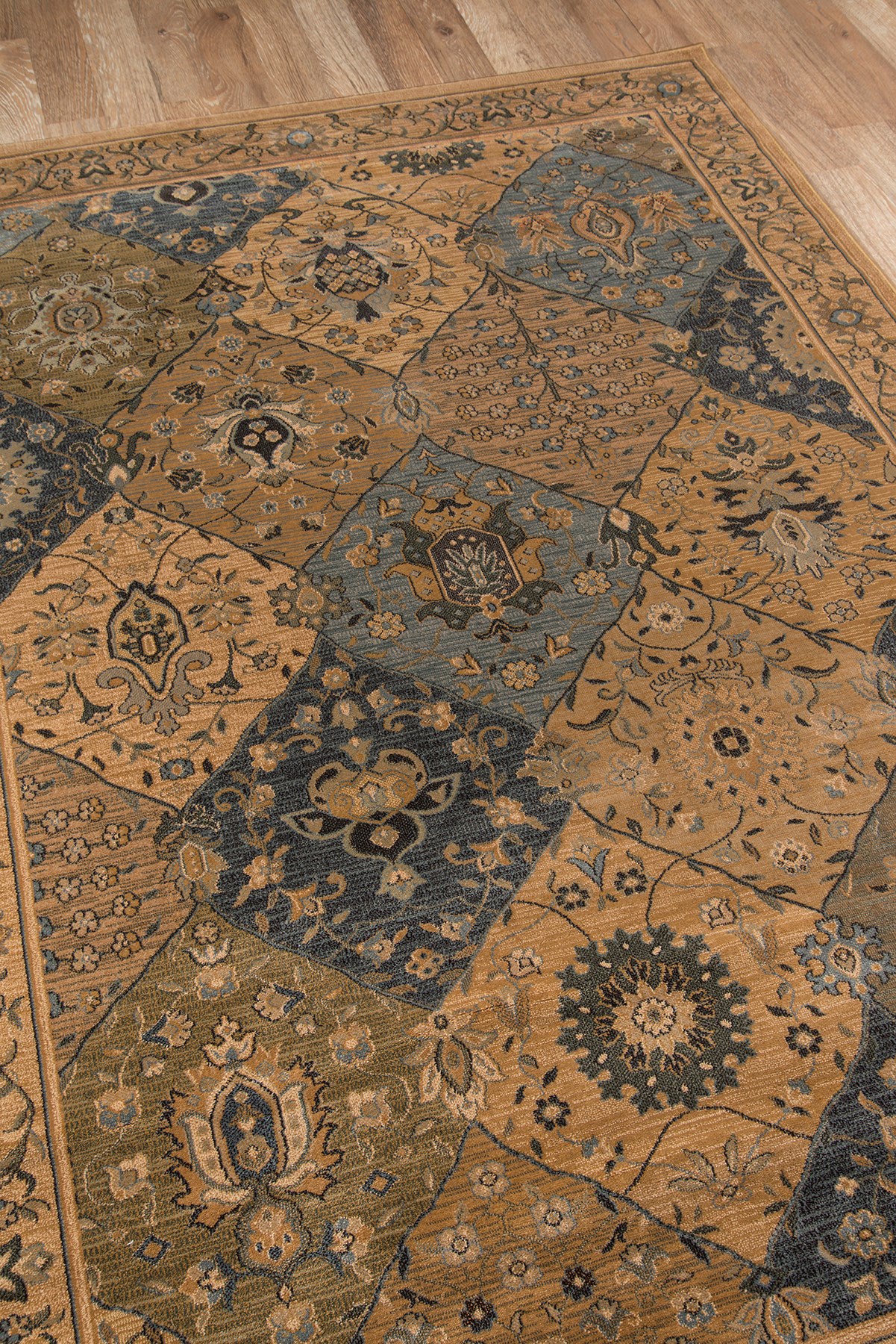 Momeni Belmont BE-01 Blue Area Rug – Incredible Rugs and Decor