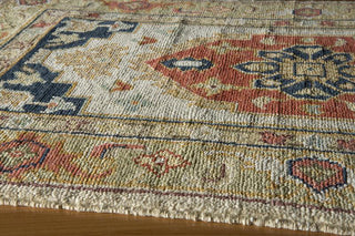 Momeni Bergamo BG-06 Ivory Area Rug Corner Shot