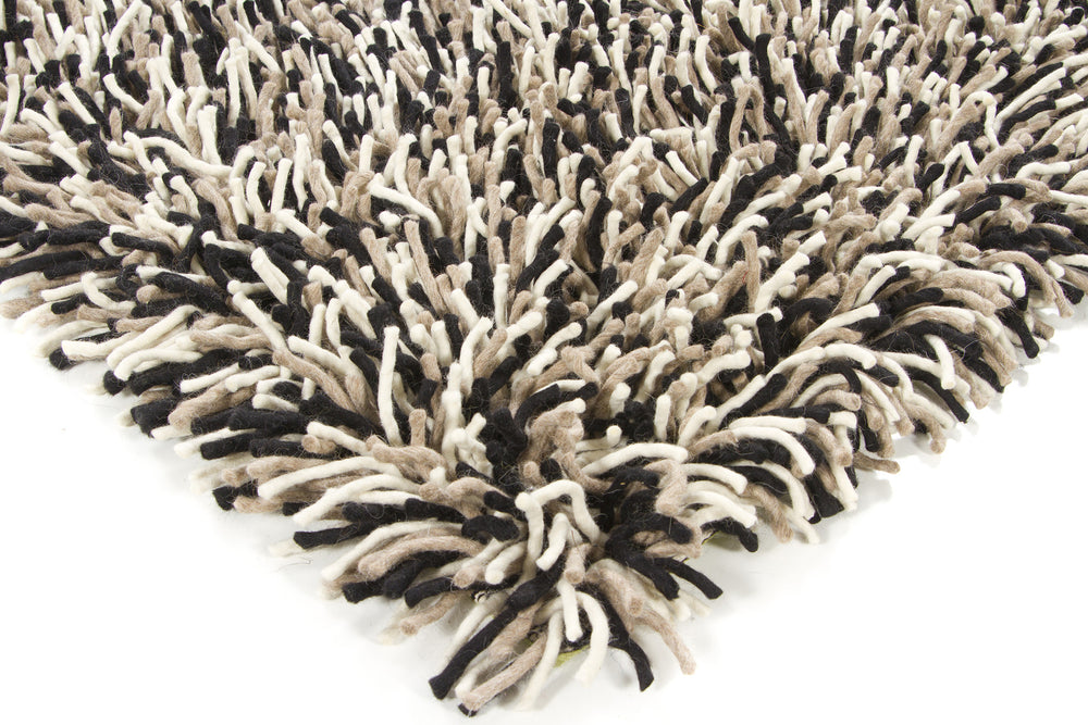 Chandra Big Jos BIG-20800 Area Rug Corner Shot Feature