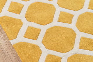 Momeni Bliss BS-11 Gold Area Rug Closeup