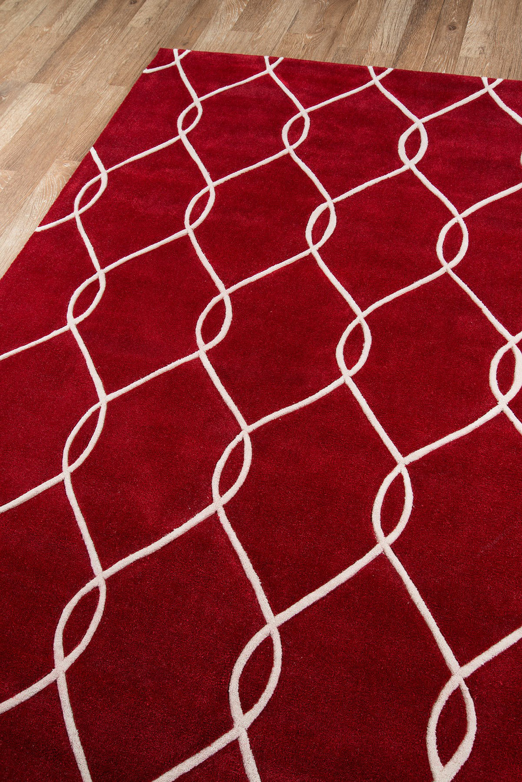 Momeni Bliss BS-12 Red Area Rug Corner Shot Feature