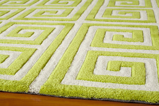 Momeni Bliss BS-14 Apple Area Rug Closeup