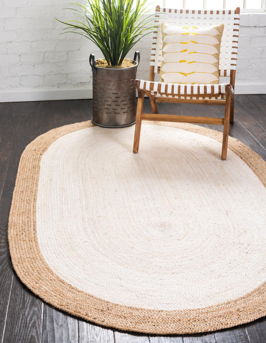 Unique Loom Braided Jute MGN-4 Ivory Area Rug Oval Lifestyle Image Feature